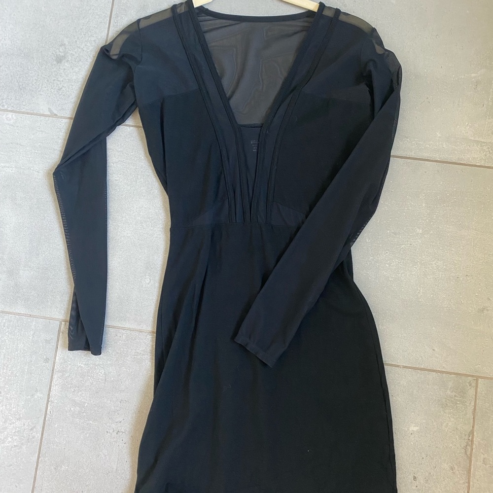 EUC Black short dress from StyleStalker, size 2